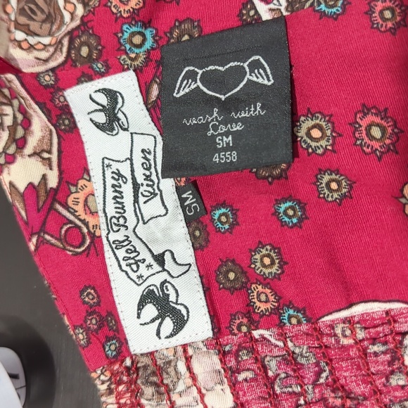 Hell Bunny Sugar Skull Sweetheart Neckline Dress - Picture 8 of 9